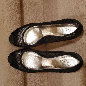 Adrianna Papell beautiful party shoes size 8.5M